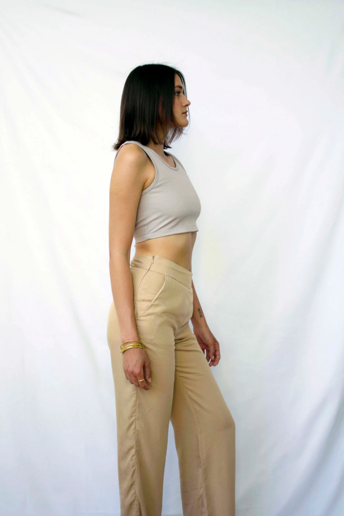 Homonoia, Pantalon wide leg beige